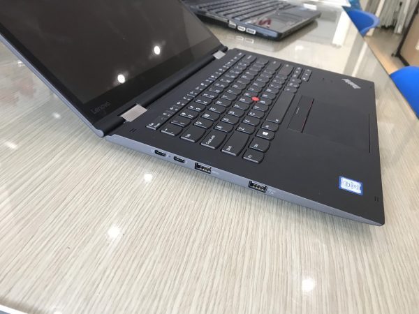 LENOVO THINKPAD X1 YOGA GEN2 I7 7600U 2,9GHZ/ RAM 8GB/ 512GB SSD/ 14.0 INCH FULL HD