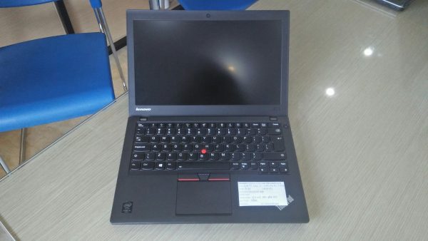 LENOVO THINKPAD X250 I5 5300U/4GB/SSD 128GB/12.5 INCH