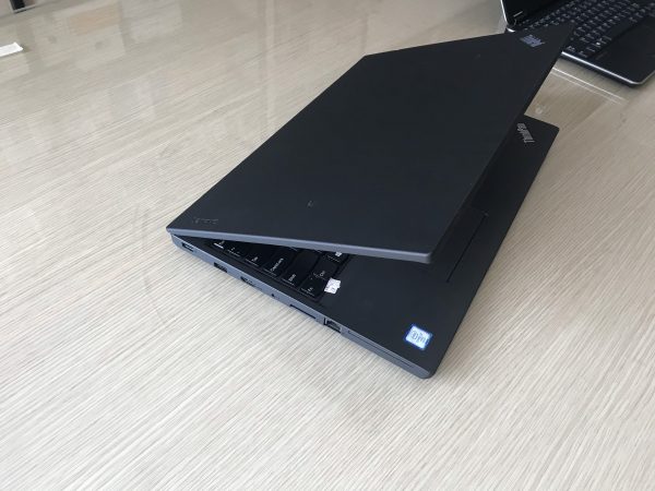 Lenovo ThinkPad P50S i7-6600U/8GB RAM/ SSD 256GB/Nvidia Quadro M500M/ 15.6 FHD