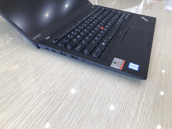 Thinkpad X1 Carbon Gen5  i5 6300U – 8GB RAM – SSD 256GB Nvme – 14.0 Inch FHD