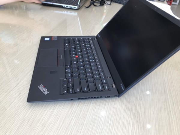 Thinkpad X1 Carbon Gen5  i5 6300U – 8GB RAM – SSD 256GB Nvme – 14.0 Inch FHD